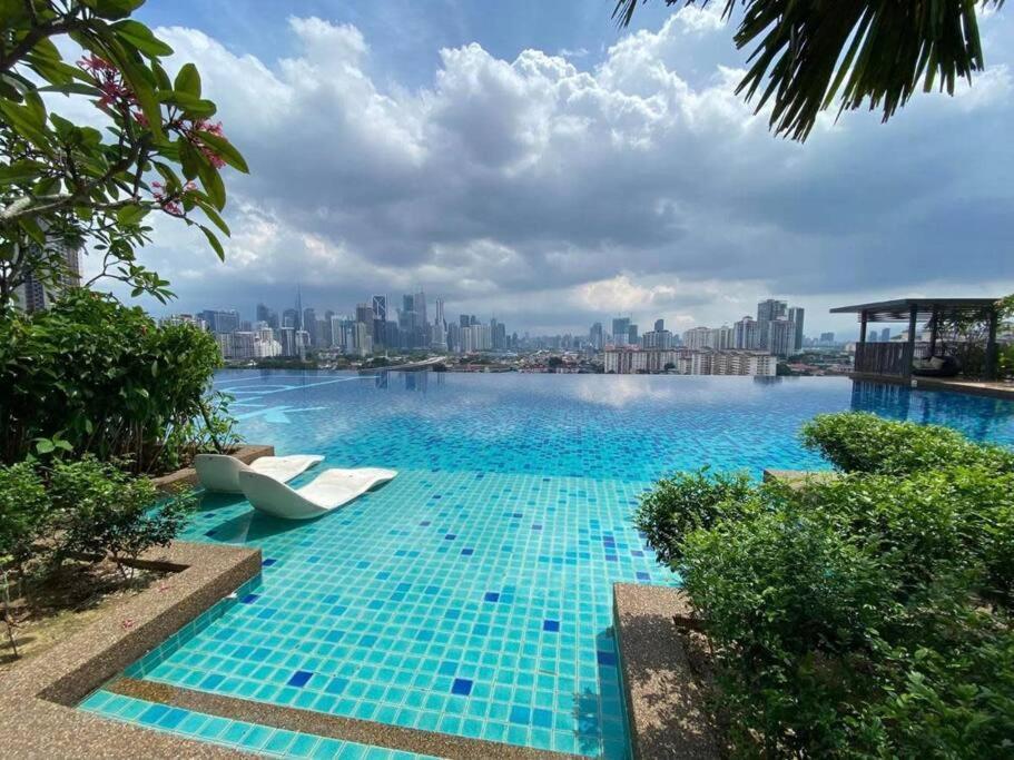 Datum Jelatek By Plush Kuala Lumpur Exteriör bild